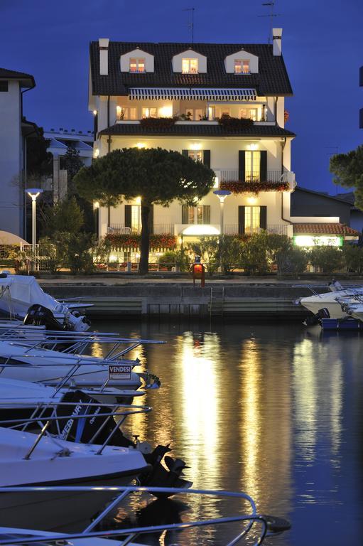 Hotel La Goletta Линьяно-Саббьядоро Экстерьер фото